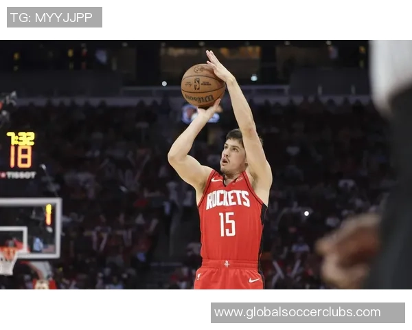 2017年火箭队与上海大鲨鱼精彩对决回顾及赛季亮点分析